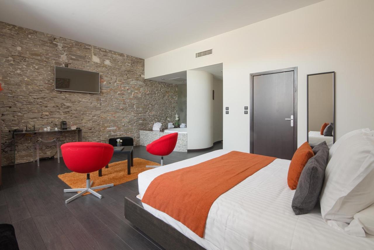Le Domaine Des Lys Hotel 4*